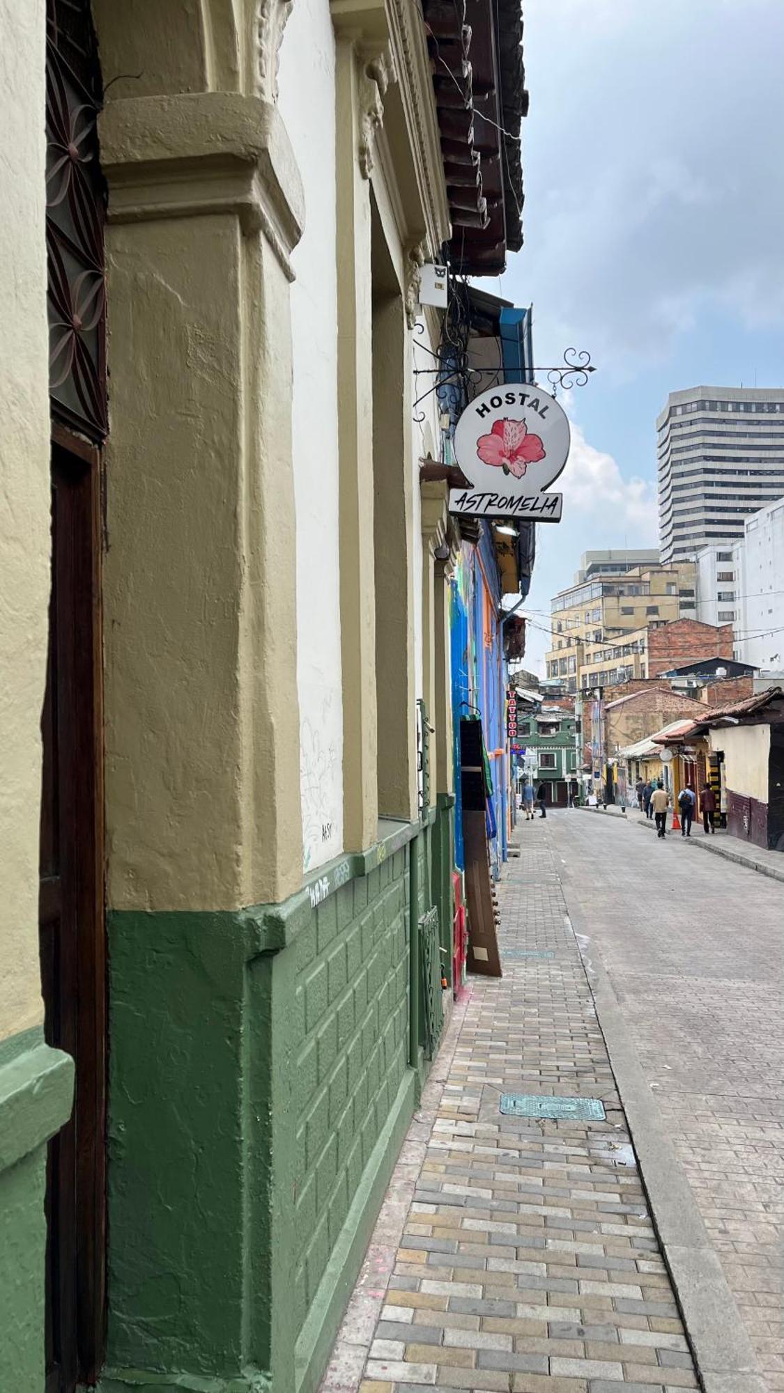 Hostal Casa Astromelia Bogota Luaran gambar