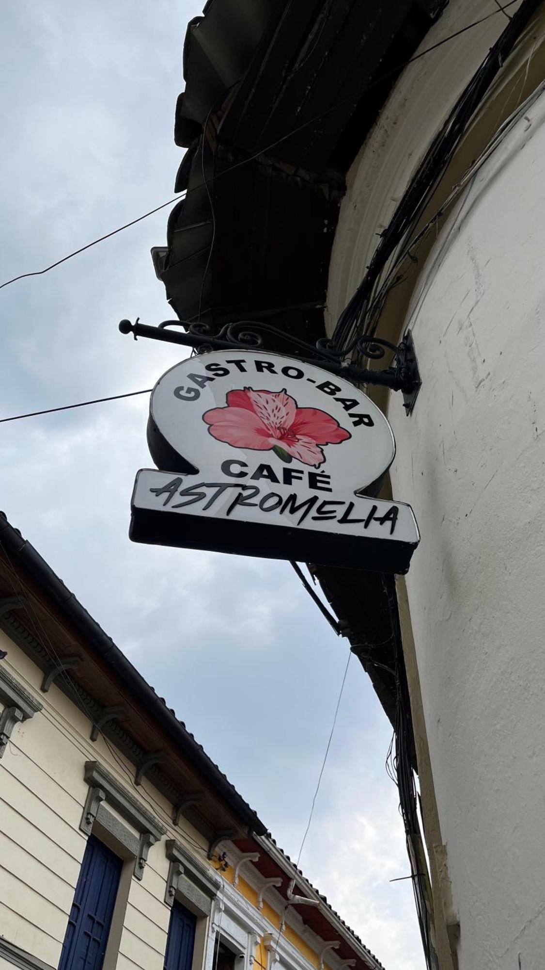 Hostal Casa Astromelia Bogota Luaran gambar